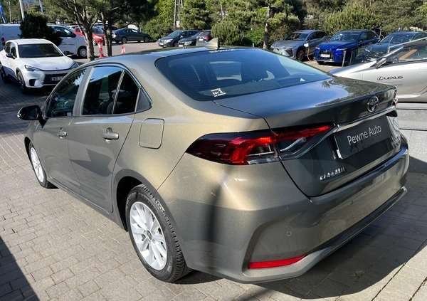 Toyota Corolla cena 105900 przebieg: 25800, rok produkcji 2022 z Chmielnik małe 16